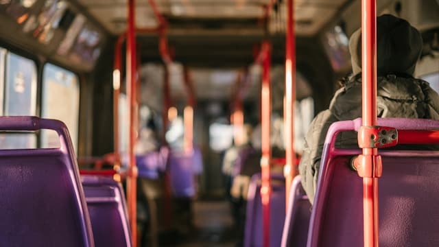 Međugradski autobus