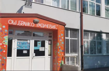 Početak nove školske godine u OŠ „Branko Radičević“ u Batajnici – svečani prijem prvaka i raspored nastave.